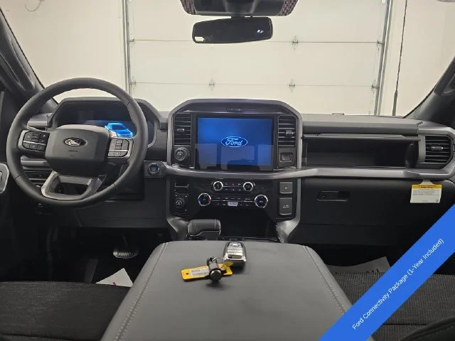 New 2026 Oxford White Ford XLT image 16