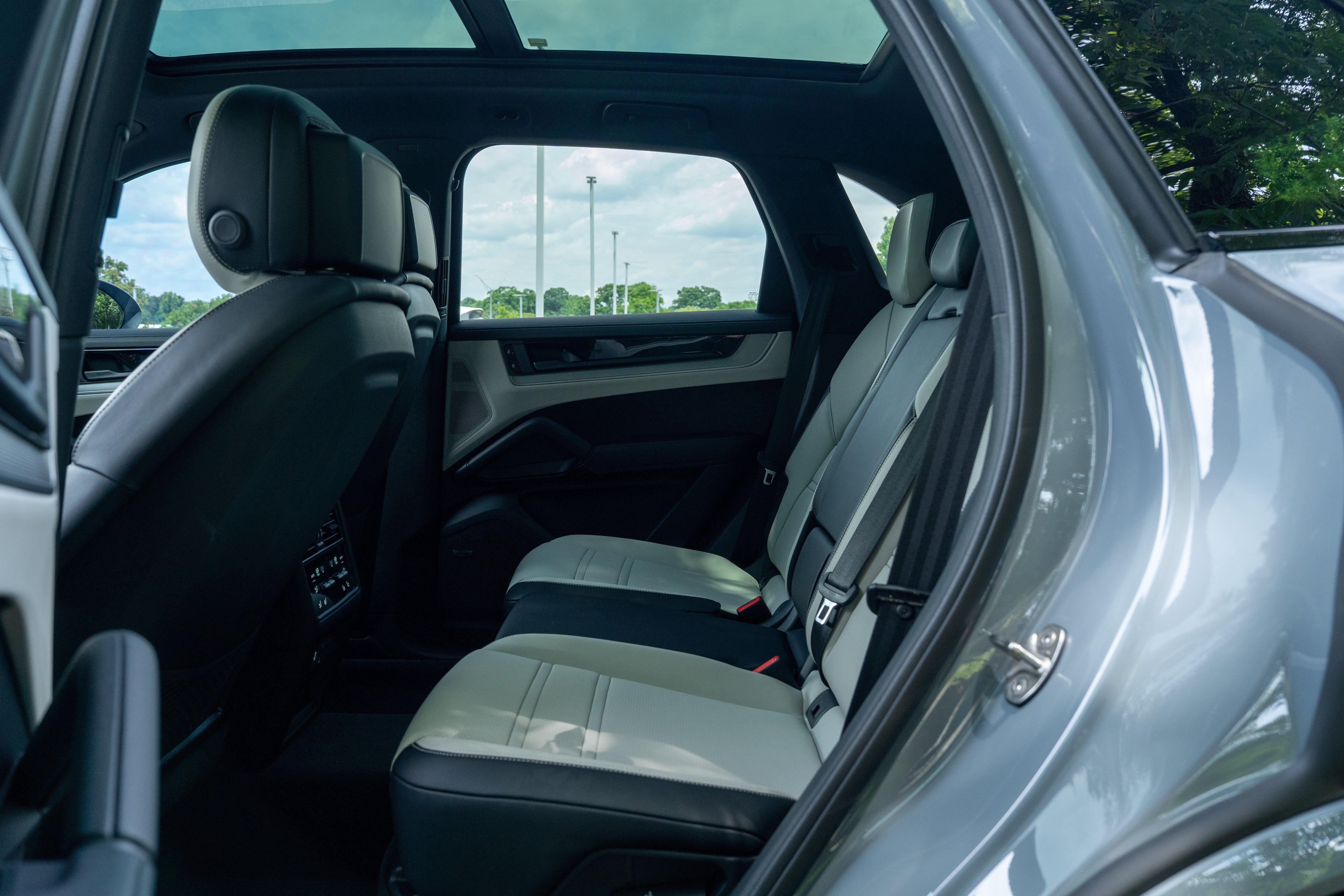 2026 Porsche Cayenne Base - Photo 33