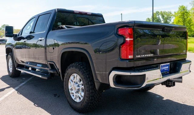 Used 2024 Gray Chevrolet LTZ image 8