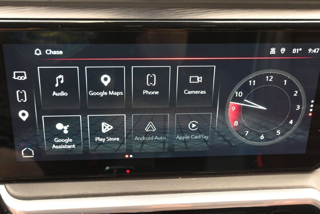 Used 2023 Silver GMC Denali Ultimate image 20