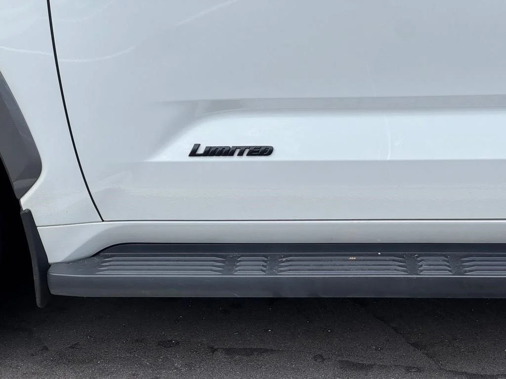 Used 2023 Pearl Toyota Limited image 22