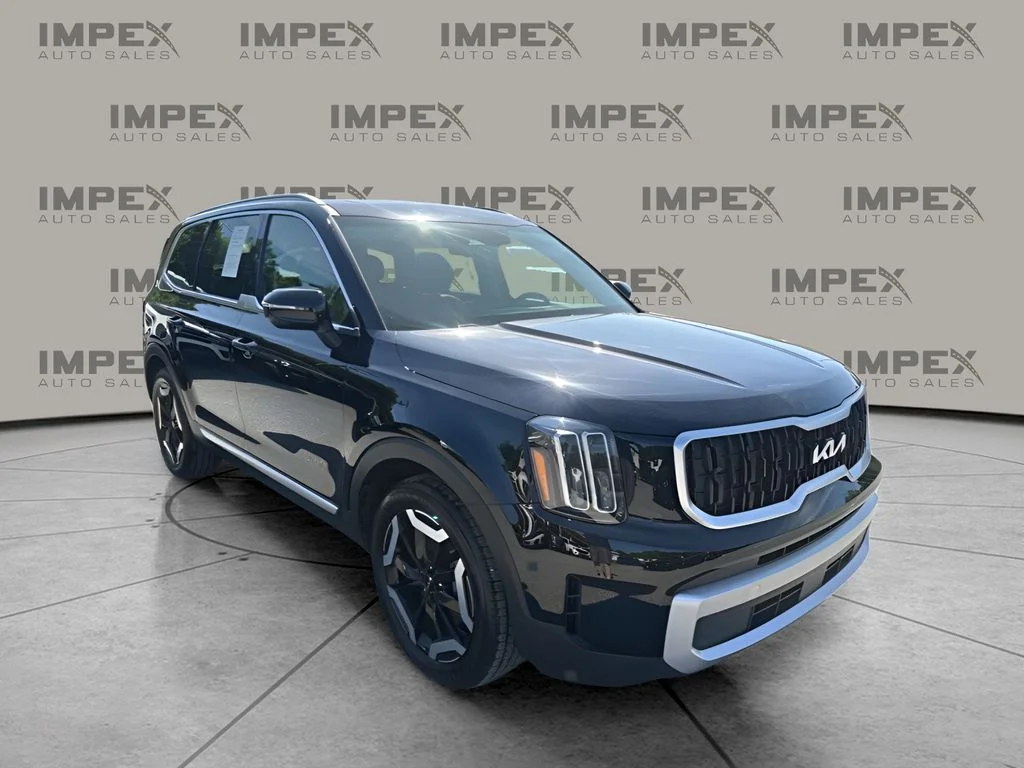 Used 2023 Black Kia EX image 7