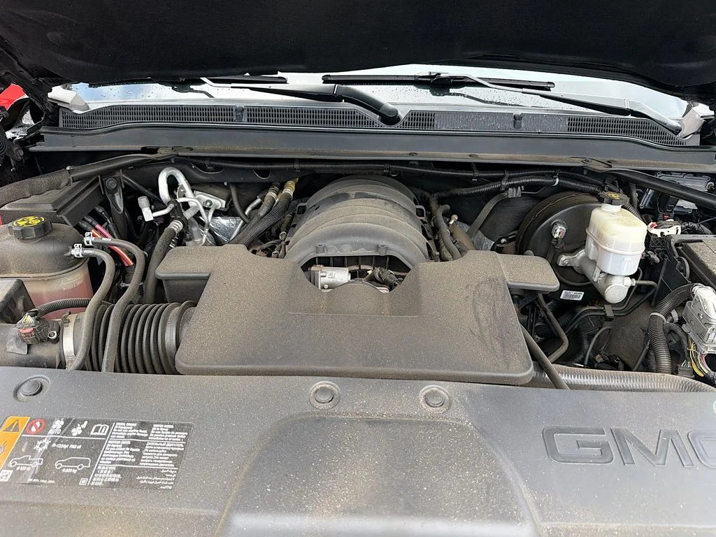 Used 2019 Onyx Black GMC Denali image 34