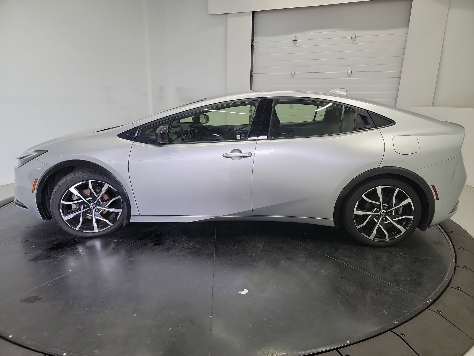 Used 2023 Guardian Gray Toyota XSE image 4