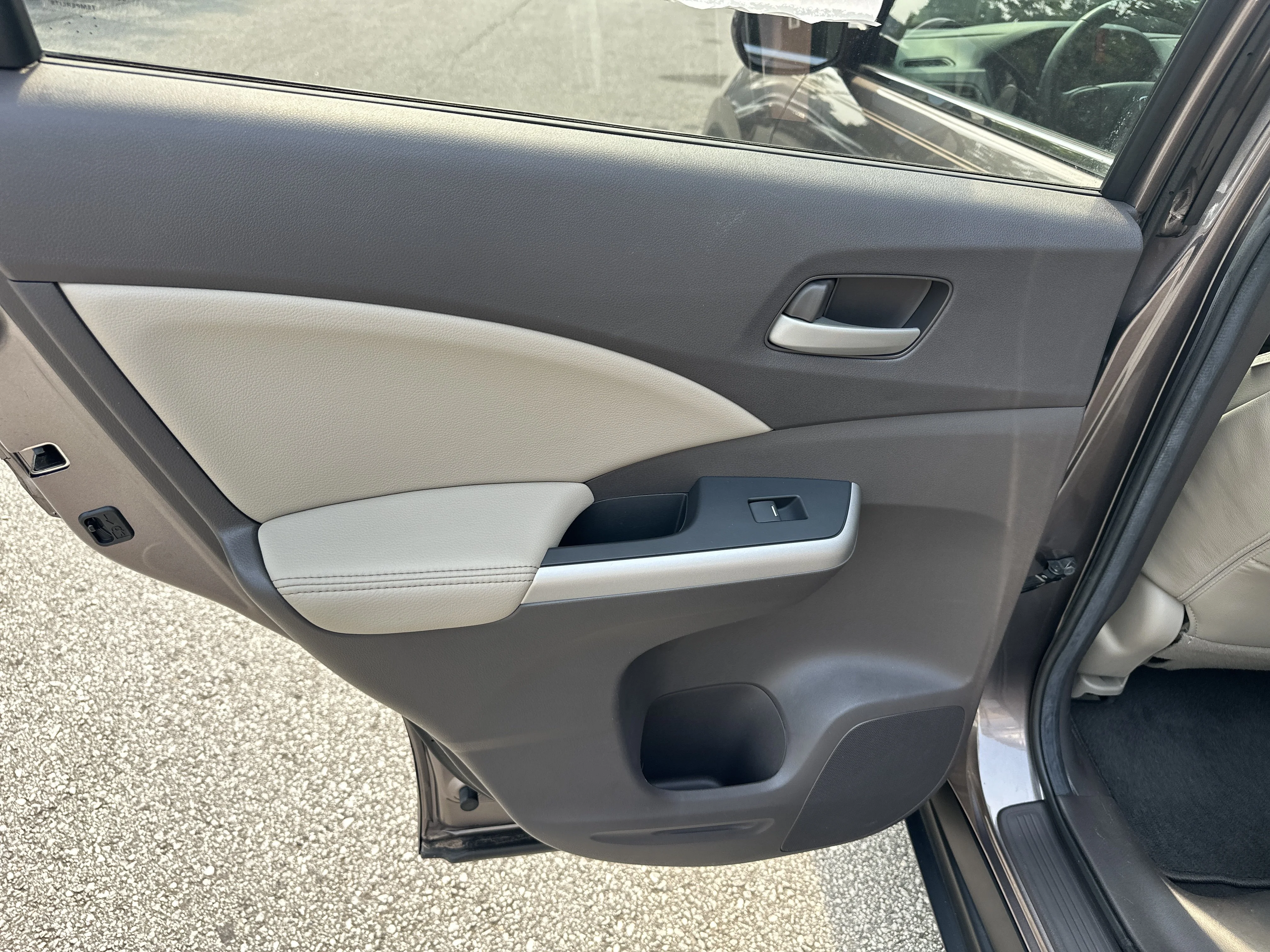 Used 2013  Honda EX-L image 26