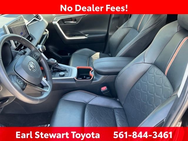 Used 2024  Toyota Adventure image 21