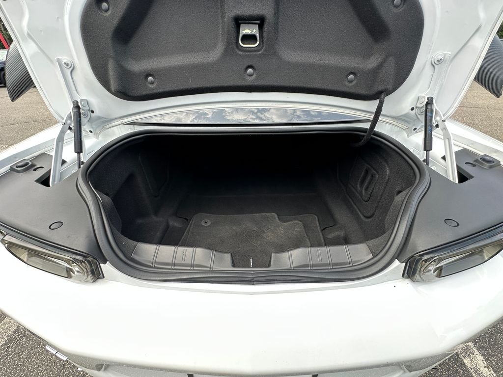 Used 2021 White Chevrolet SS image 24