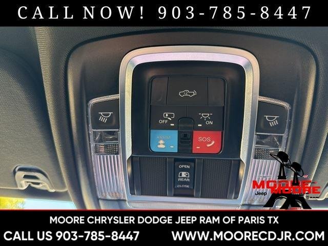 New 2026 Bright White Clear-Coat Exterior Paint RAM Laramie image 28