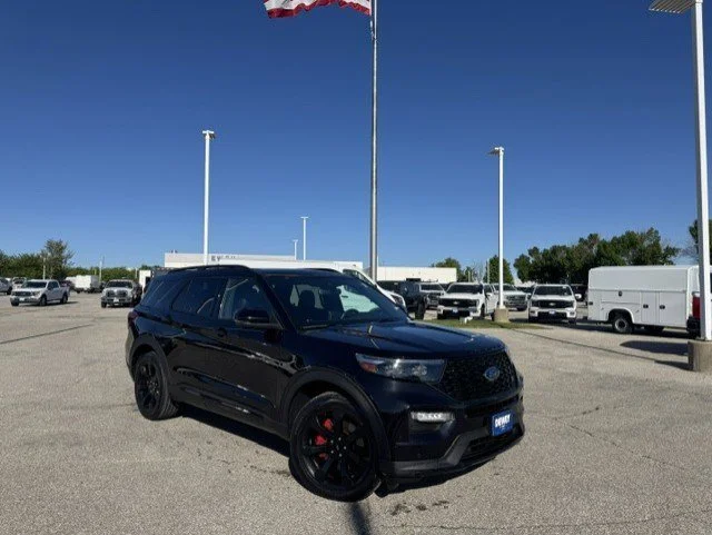 2020 Ford Explorer ST 4WD's photo