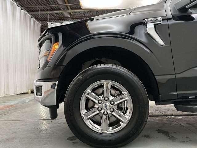 Used 2025 Black Ford XLT image 21