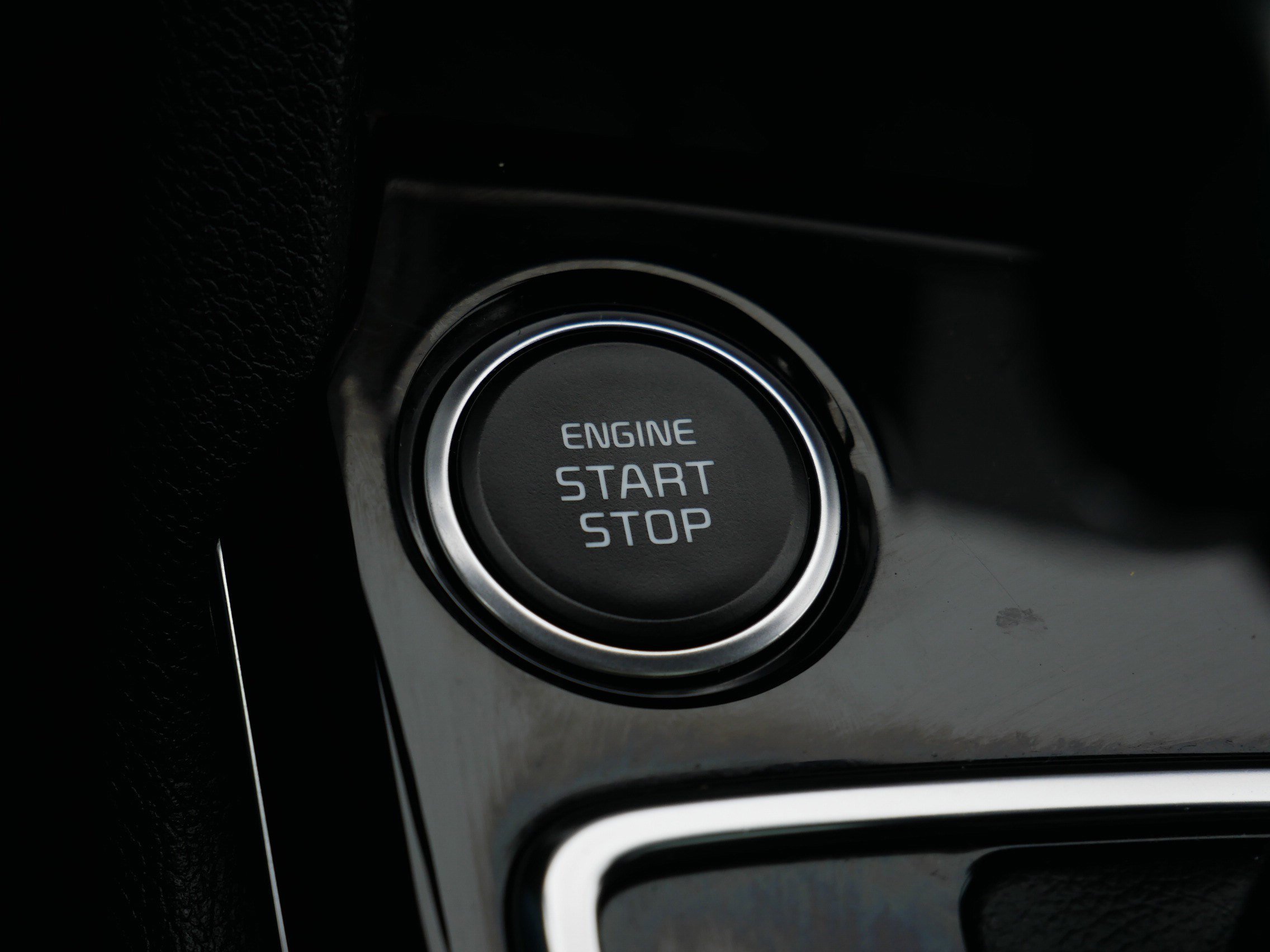 Used 2023 Gravity Gray Kia X-Line image 30