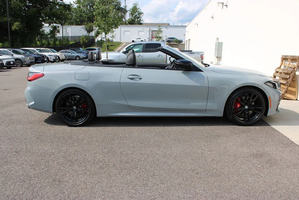 Used 2024 Gray BMW M440i image 38