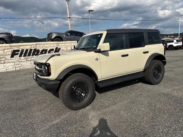 2026 Ford Bronco 4-Door Outer Banks