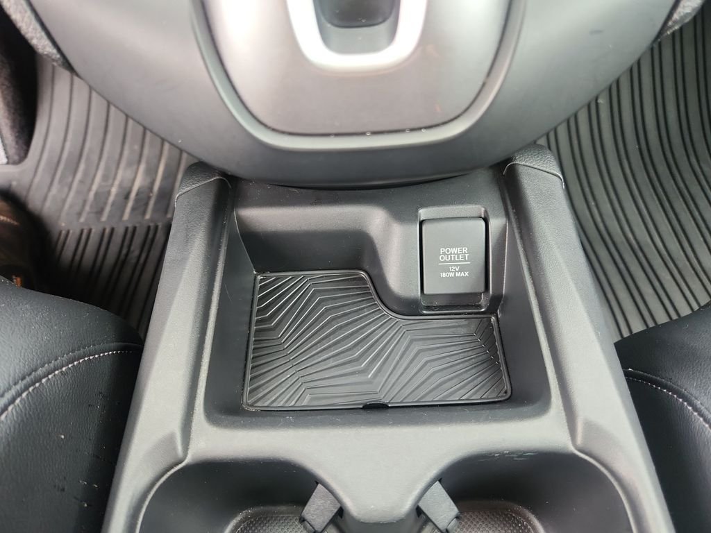 Used 2019  Honda Touring image 28