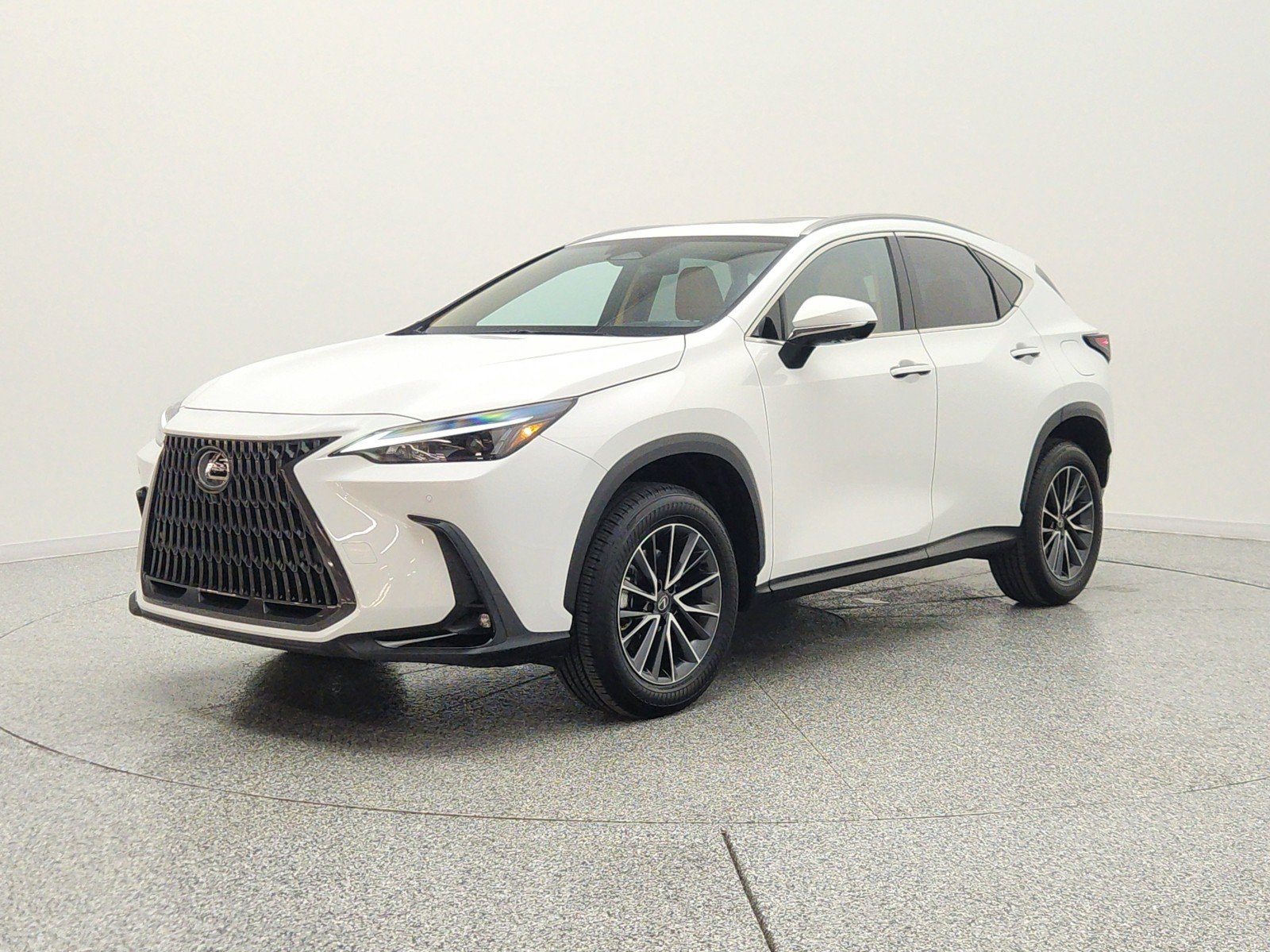Used 2026 Ultra White Lexus NX 350h Premium AWD image 1