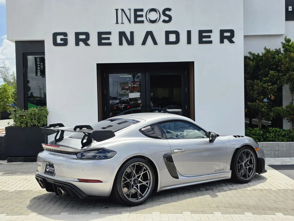 Used 2025 GT Silver Metallic Porsche GT4 RS image 3