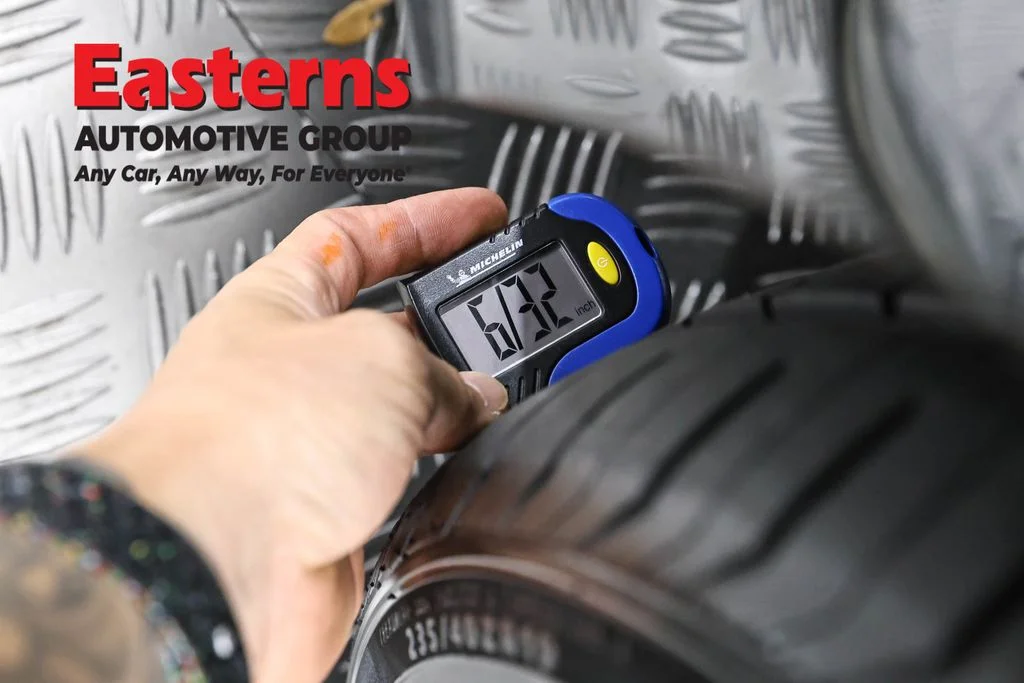 Used 2024 Black Nissan 2.5 SR image 27