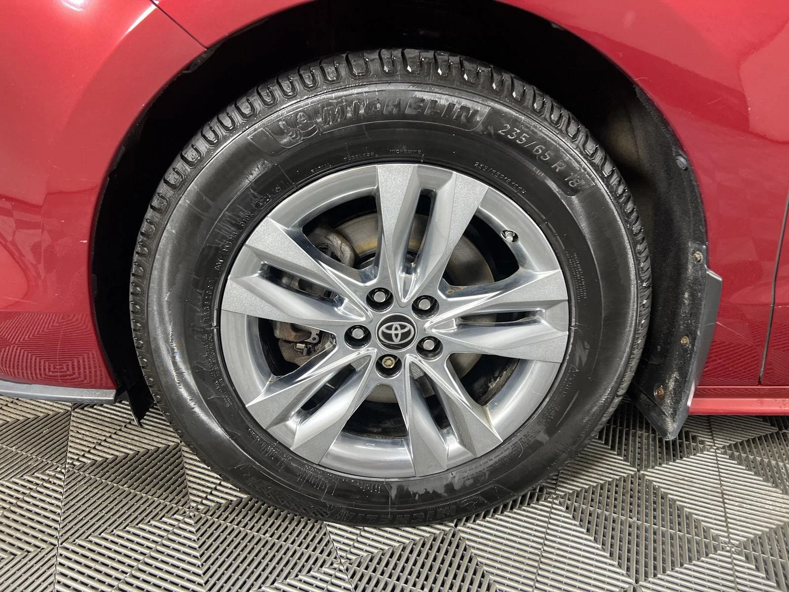 Used 2023 Ruby Flare Pearl Toyota XLE image 18