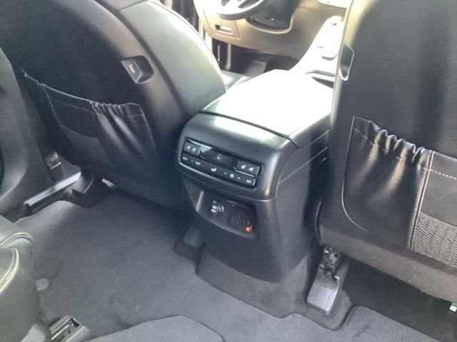 Used 2022 Abyss Black Hyundai Calligraphy image 24