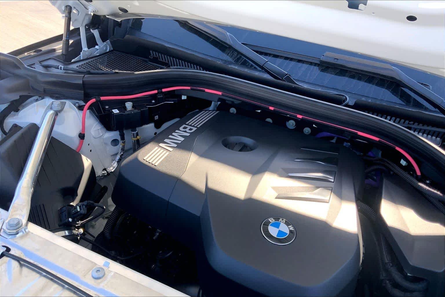 Used 2026 Alpine White BMW 30 xDrive image 17
