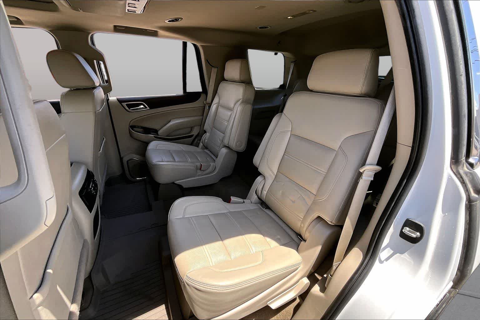 Used 2019 Summit White GMC Denali image 21