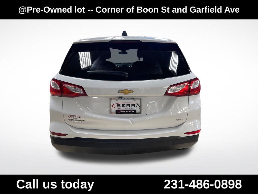 Used 2020  Chevrolet LS image 4