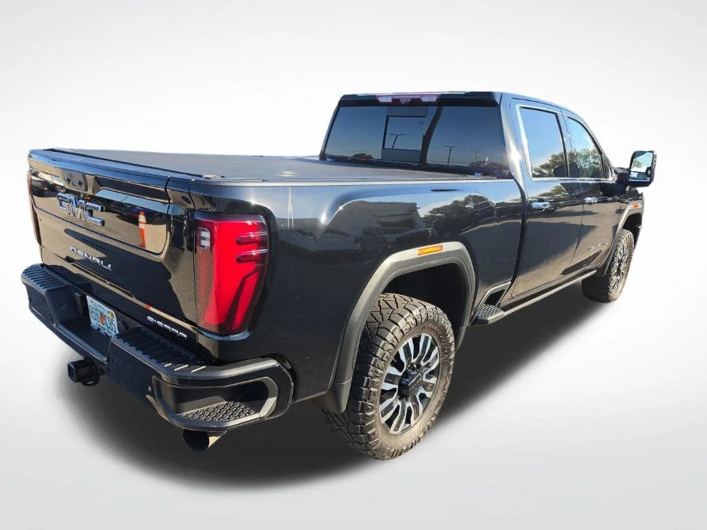 Used 2024 Black GMC Denali Ultimate image 3