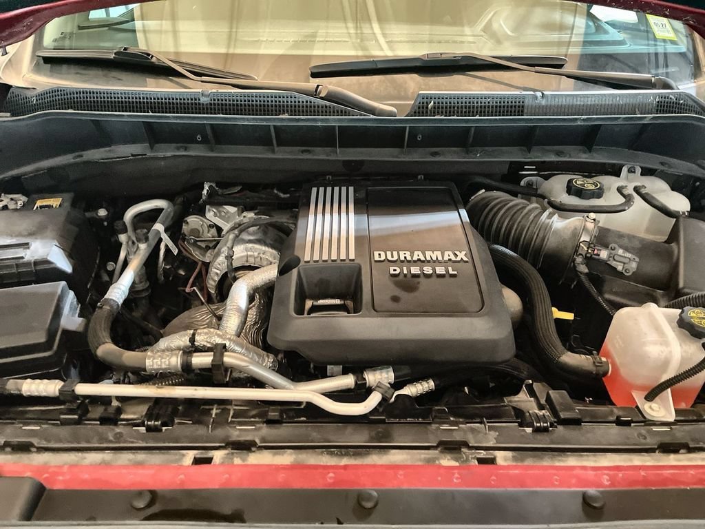 Used 2023 Radiant Red Tintcoat Chevrolet LT image 28