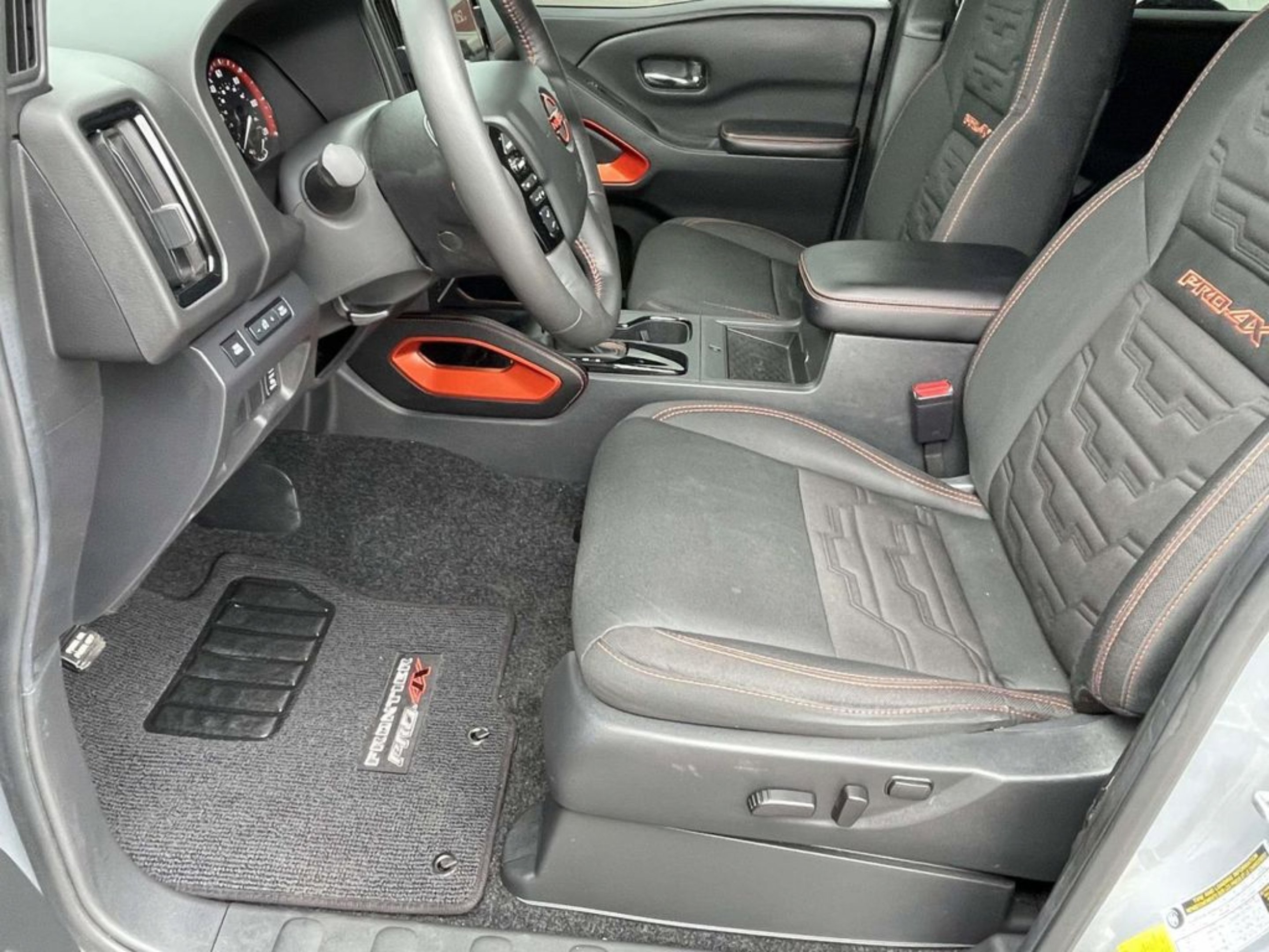 Used 2025 Gray Nissan PRO-4X image 20
