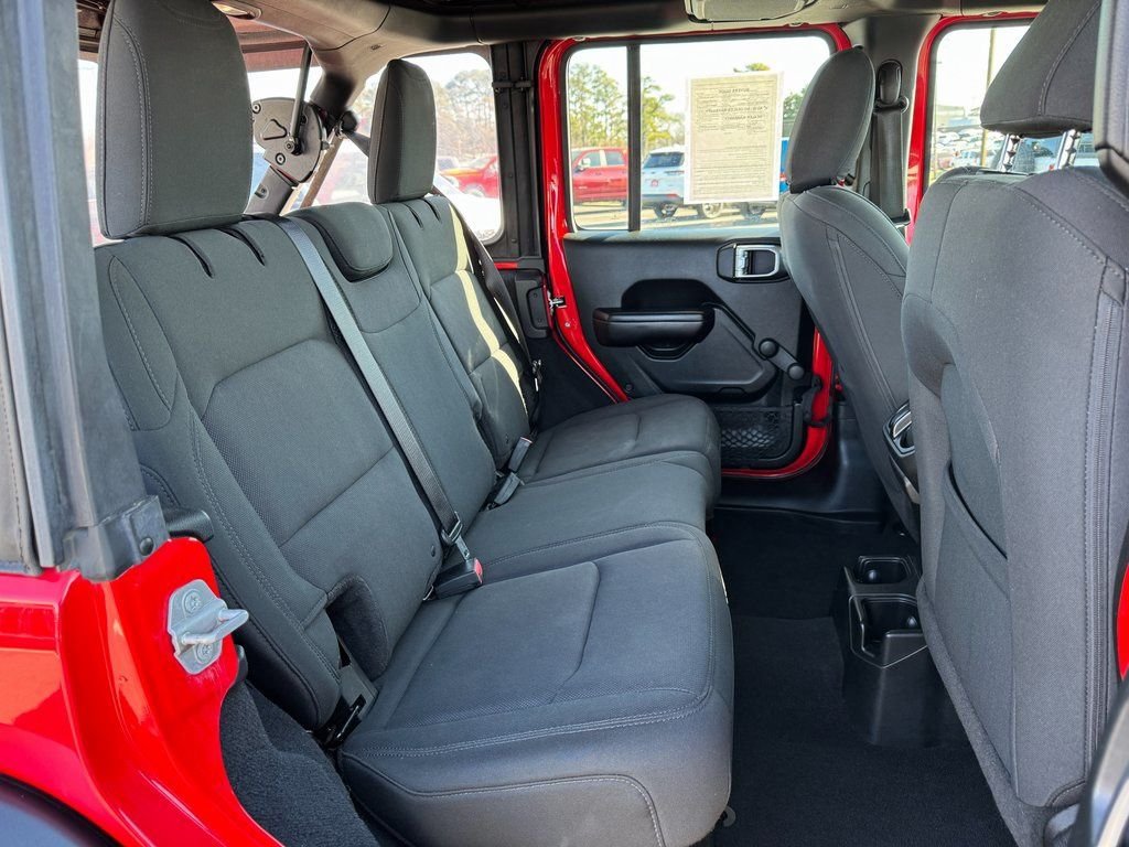 2018 Jeep All-New Wrangler Unlimited Sport - Photo 17
