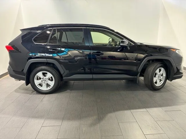 Used 2020 Black Toyota XLE image 6