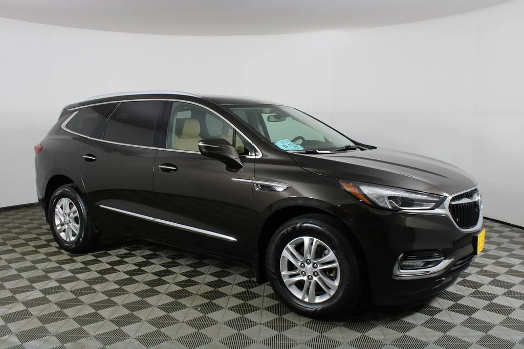 Used 2019 Brown Buick Essence image 1
