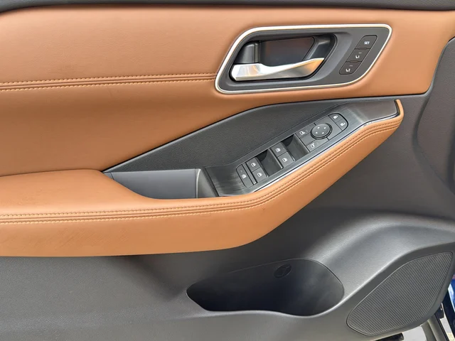 New 2026 Deep Ocean Blue Pearl Nissan Platinum image 30
