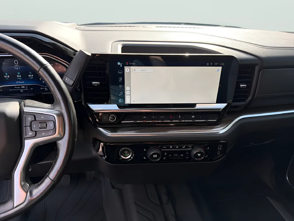 Used 2022 Gray Chevrolet LT image 24