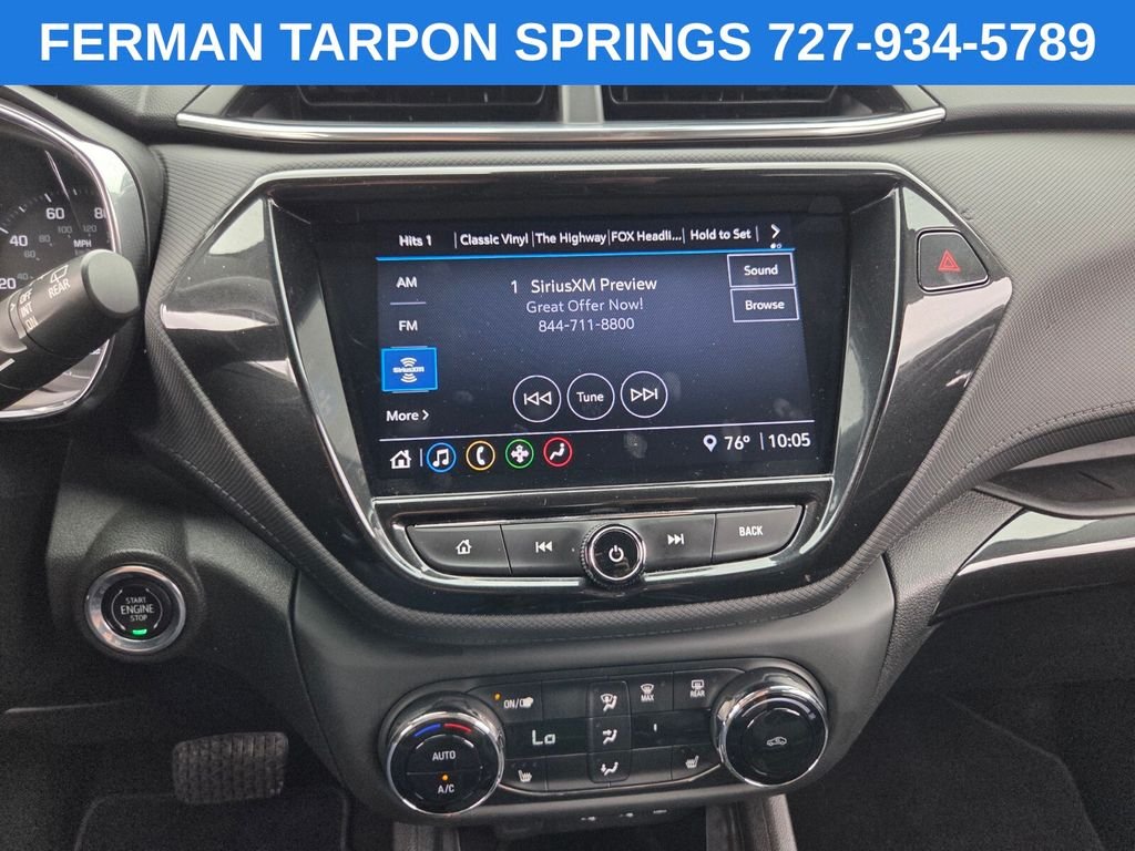 Used 2022 White Chevrolet LT image 27