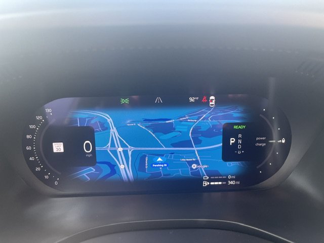 Used 2024 White Volvo Plus Dark Theme image 19