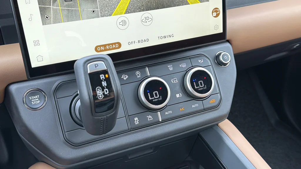 New 2026 Yellow Land Rover X-Dynamic SE image 26