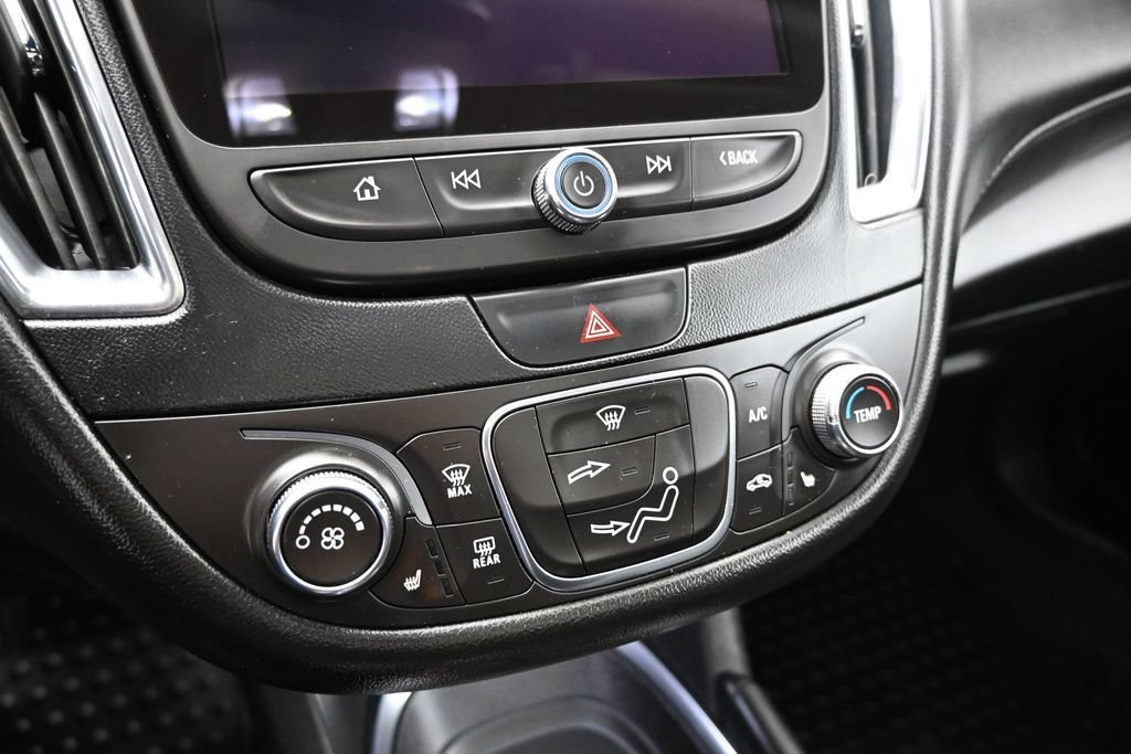 Used 2017 Black Chevrolet LT image 17