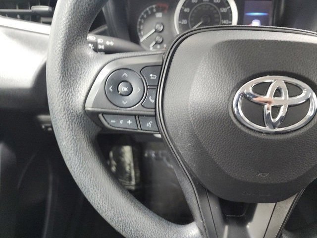 Used 2022 Celestite Toyota LE image 24