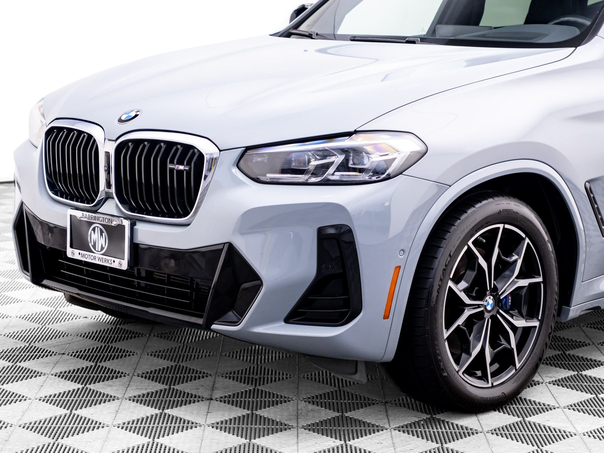 Used 2024 Brooklyn Grey Metallic BMW M40i image 38