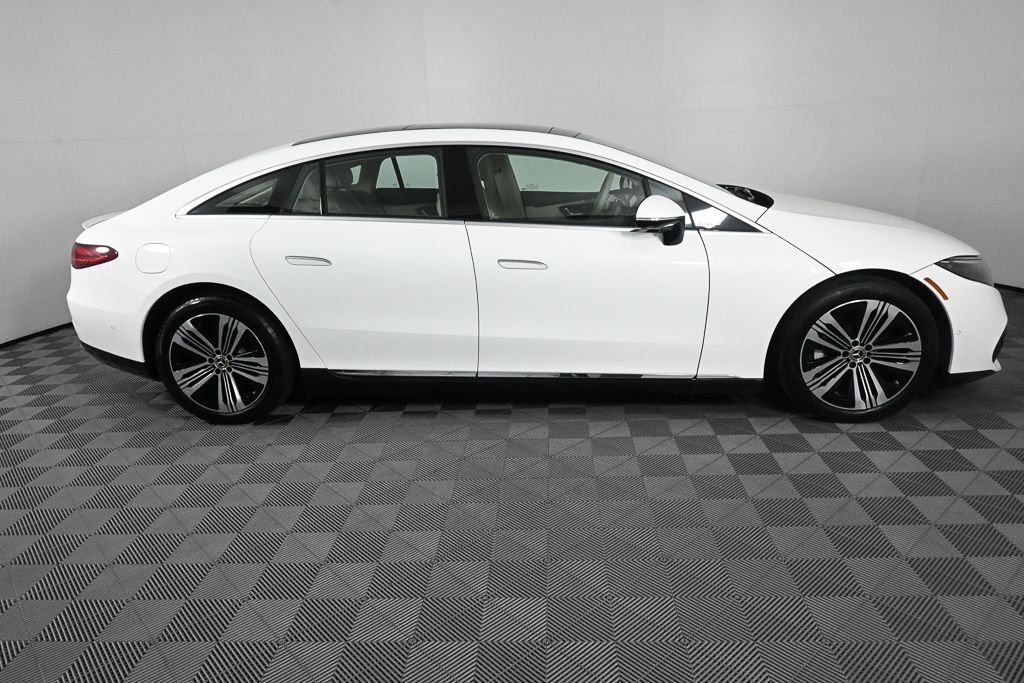 Certified Used 2023 White Mercedes-Benz 450 image 25