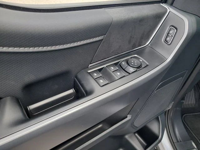 New 2026 Silver Metallic Ford XLT image 18