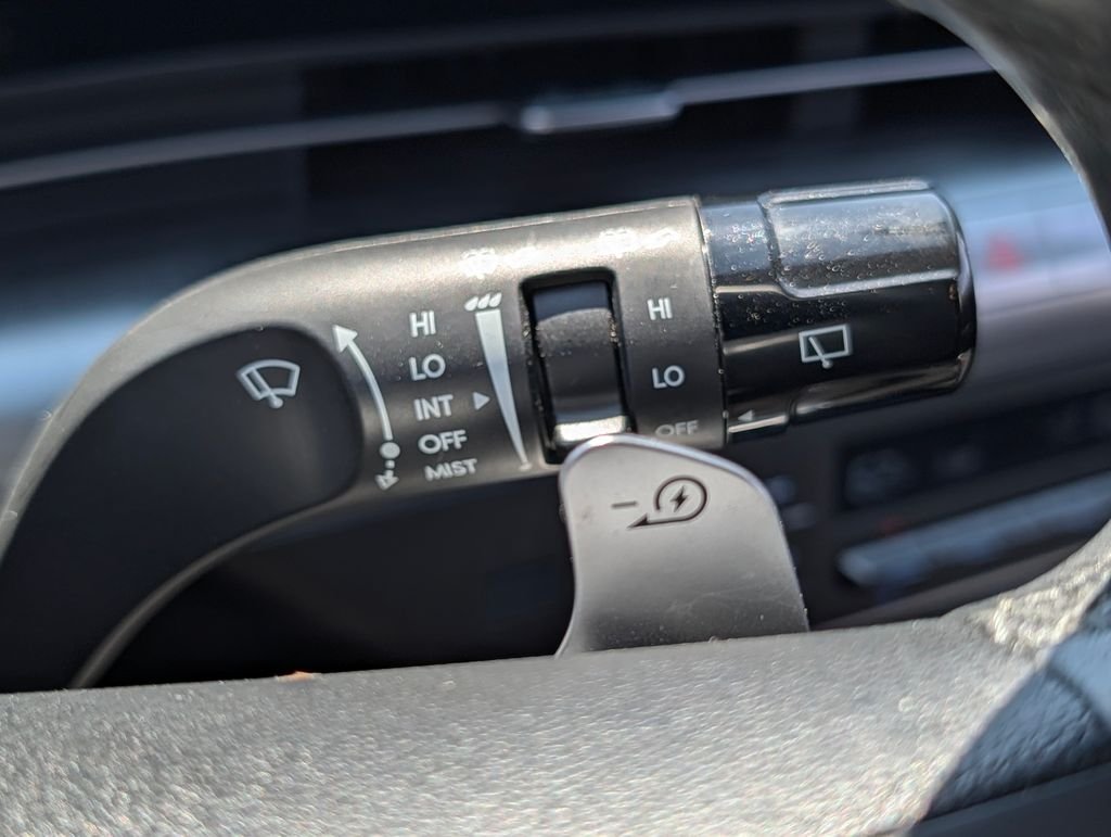 2024 Hyundai Kona EV SEL - Photo 28