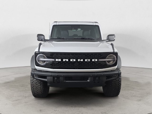 Used 2024 Oxford White Ford Wildtrak image 2