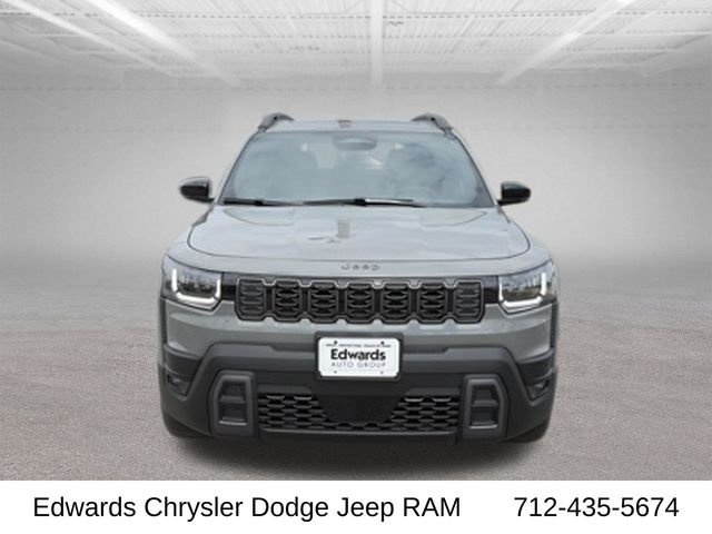 New 2026 Sting-Gray Clear-Coat Exterior Paint Jeep Limited image 2