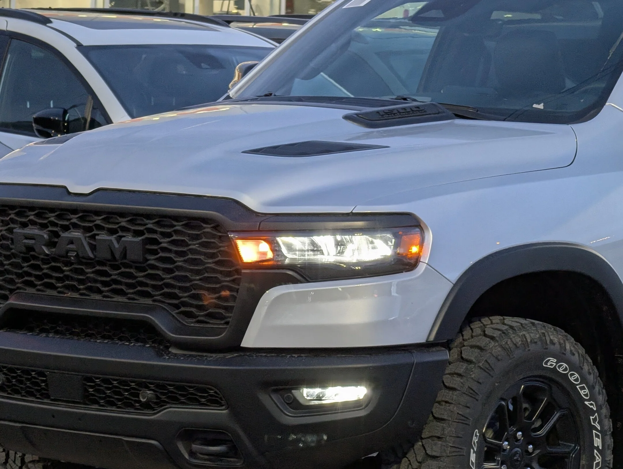 New 2027 Silver RAM Rebel - - Rebel X Pkg - Level 2 Grp - Pano Sunroof - Harman/Kardon Audio & More! image 10