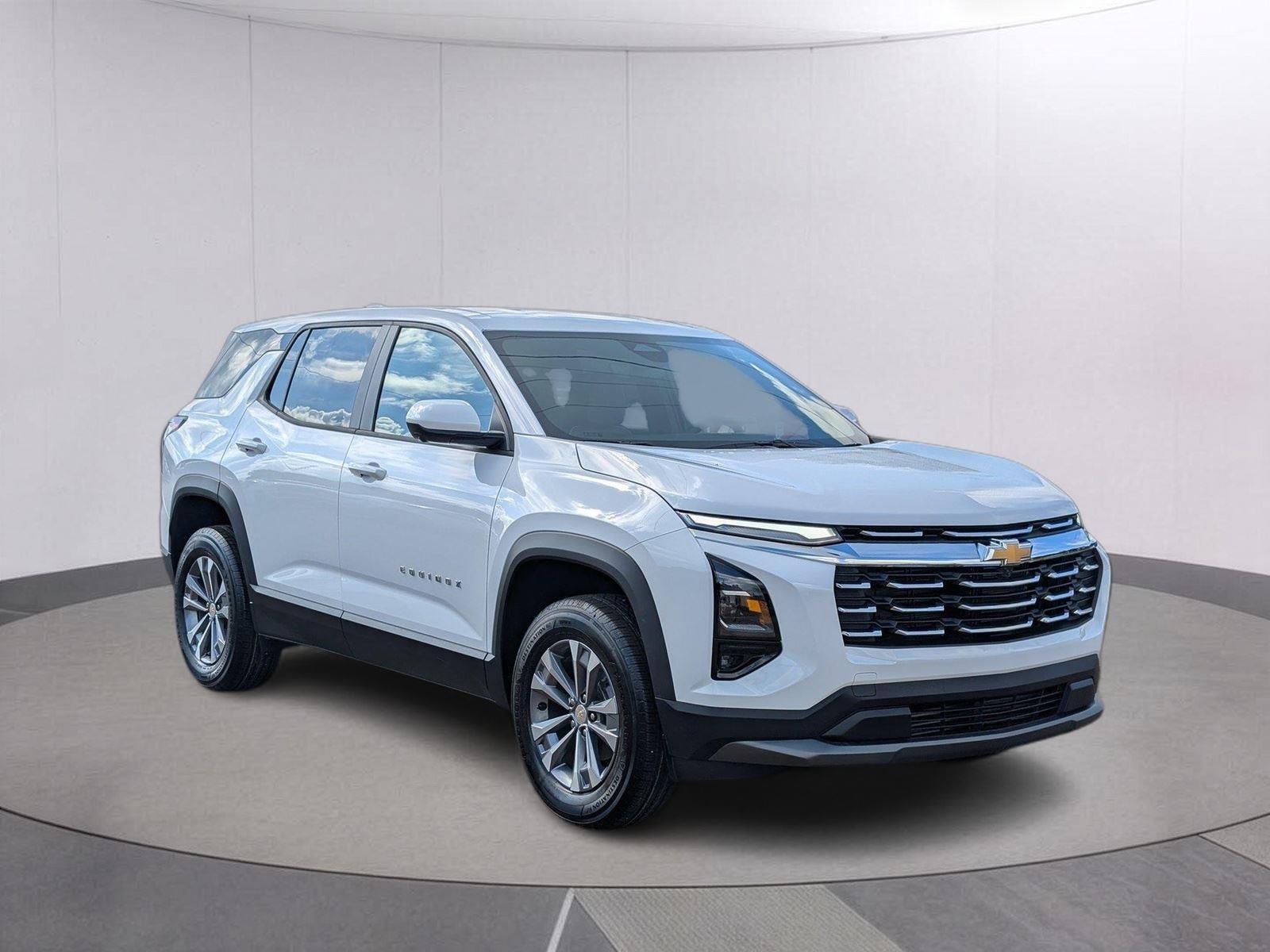 New 2026 Summit White Chevrolet LT image 7