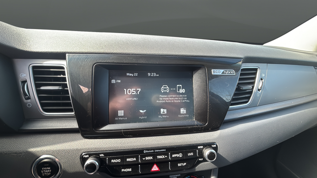 Used 2019 Deep Cerulean Kia LX image 14