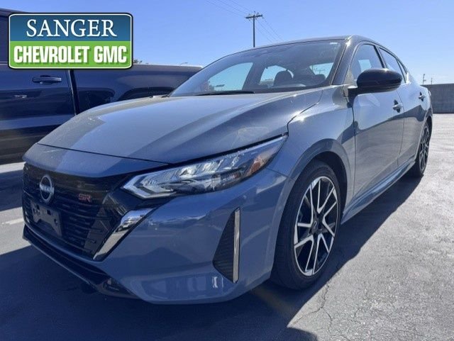 2025 Nissan Sentra SR CVT's photo