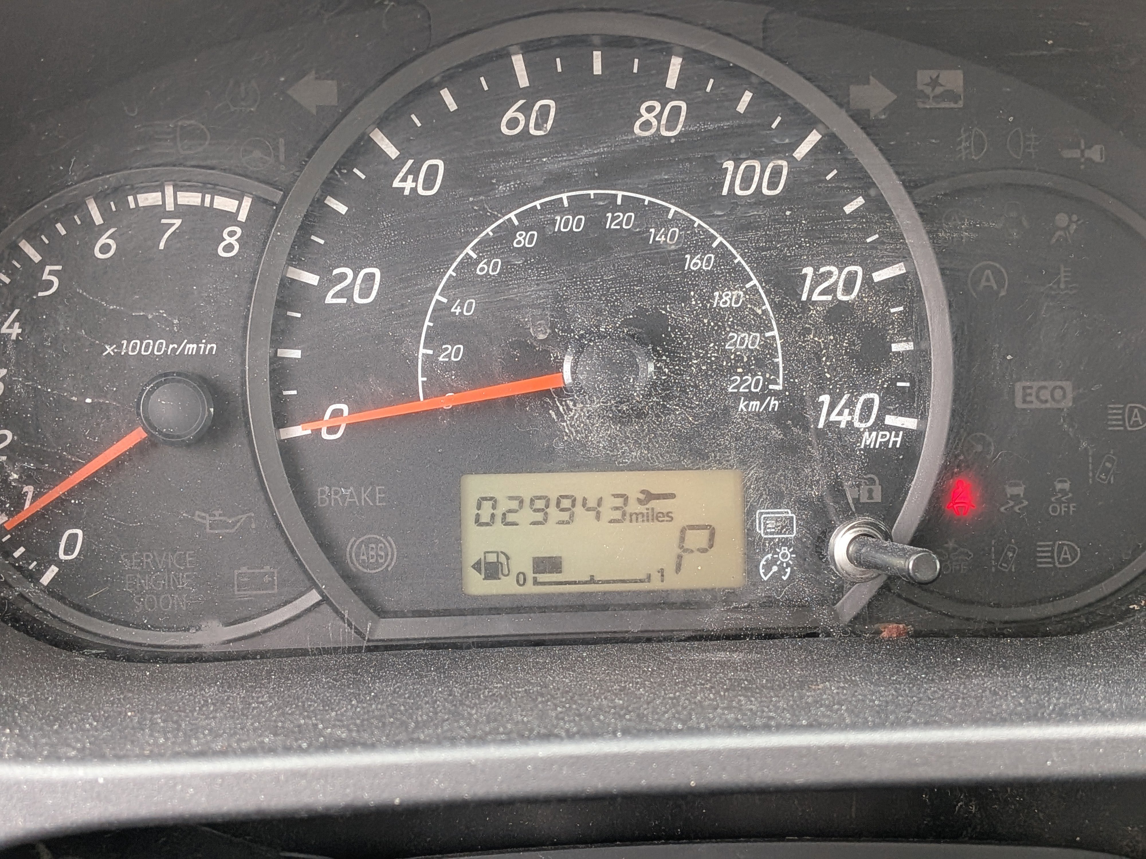 Used 2021 White Diamond Mitsubishi Carbonite Edition image 27